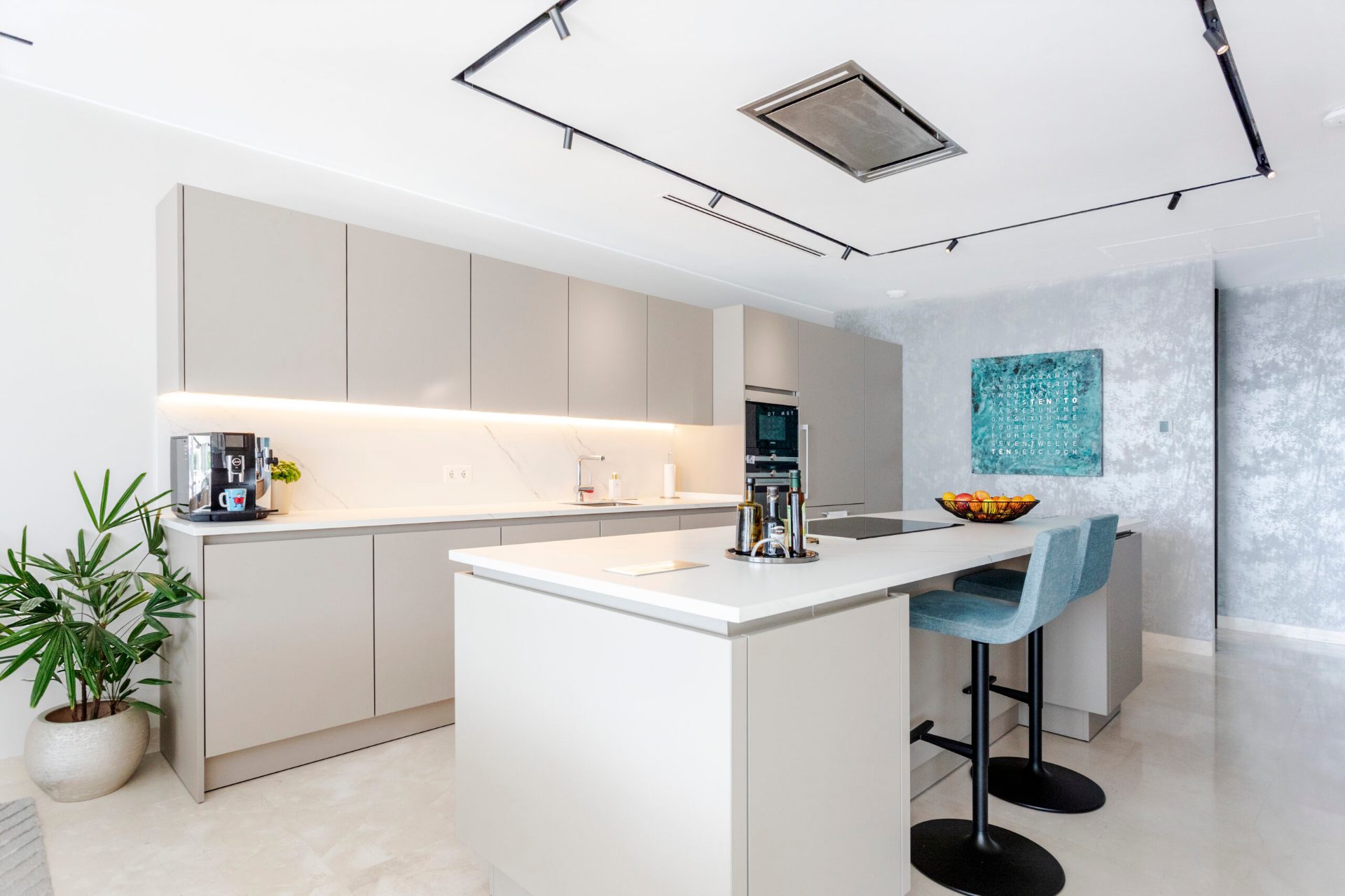 Villa Urb. Altos De Puento Romano (Marbella) - interiorismo de Alfonso Castellón (11)