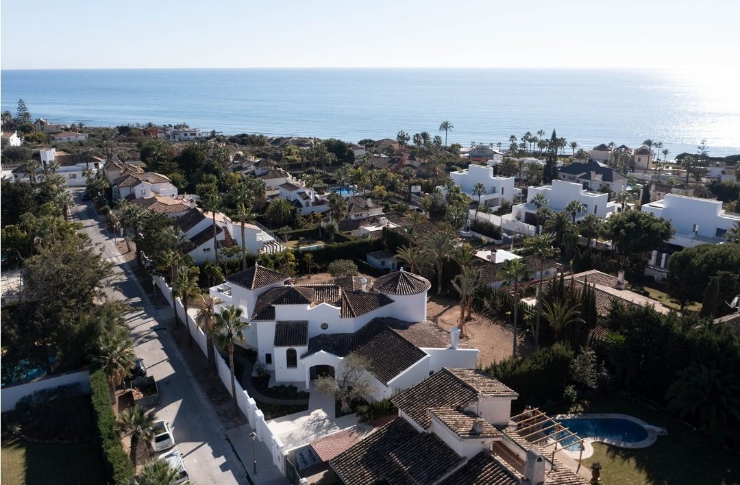 Villa Urbanización El Rosario - interiorismo de Alfonso Castellón (1)