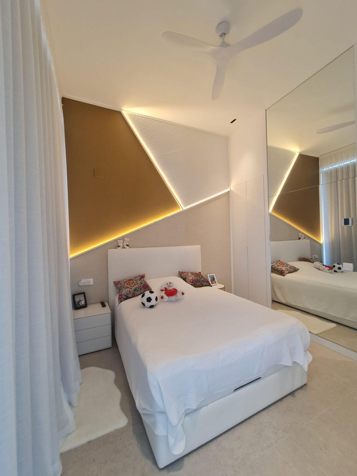 Penhouse Urb Las Nereidas – Torremolinos - interiorismo de Alfonso Castellón (7)