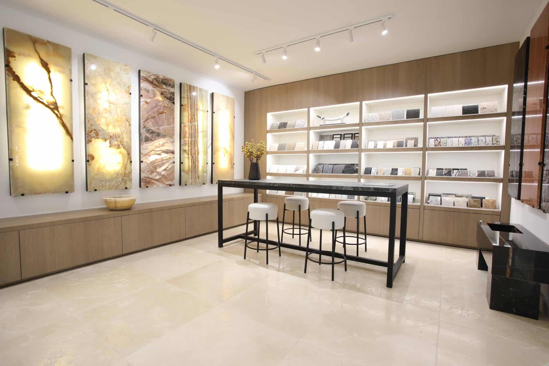 Comarmol - showroom diseñado por Alfonso Castellón en Marbella