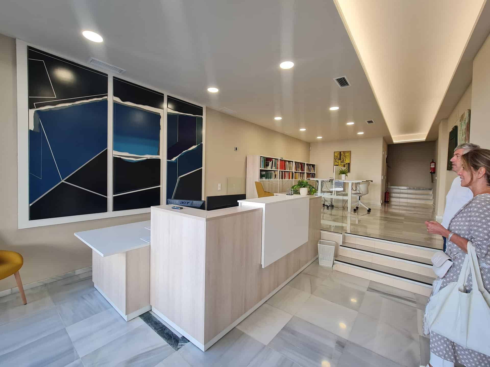 Sede Colegio Arquitectos Tecnicos Marbella - interiorismo de Alfonso Castellón (5)