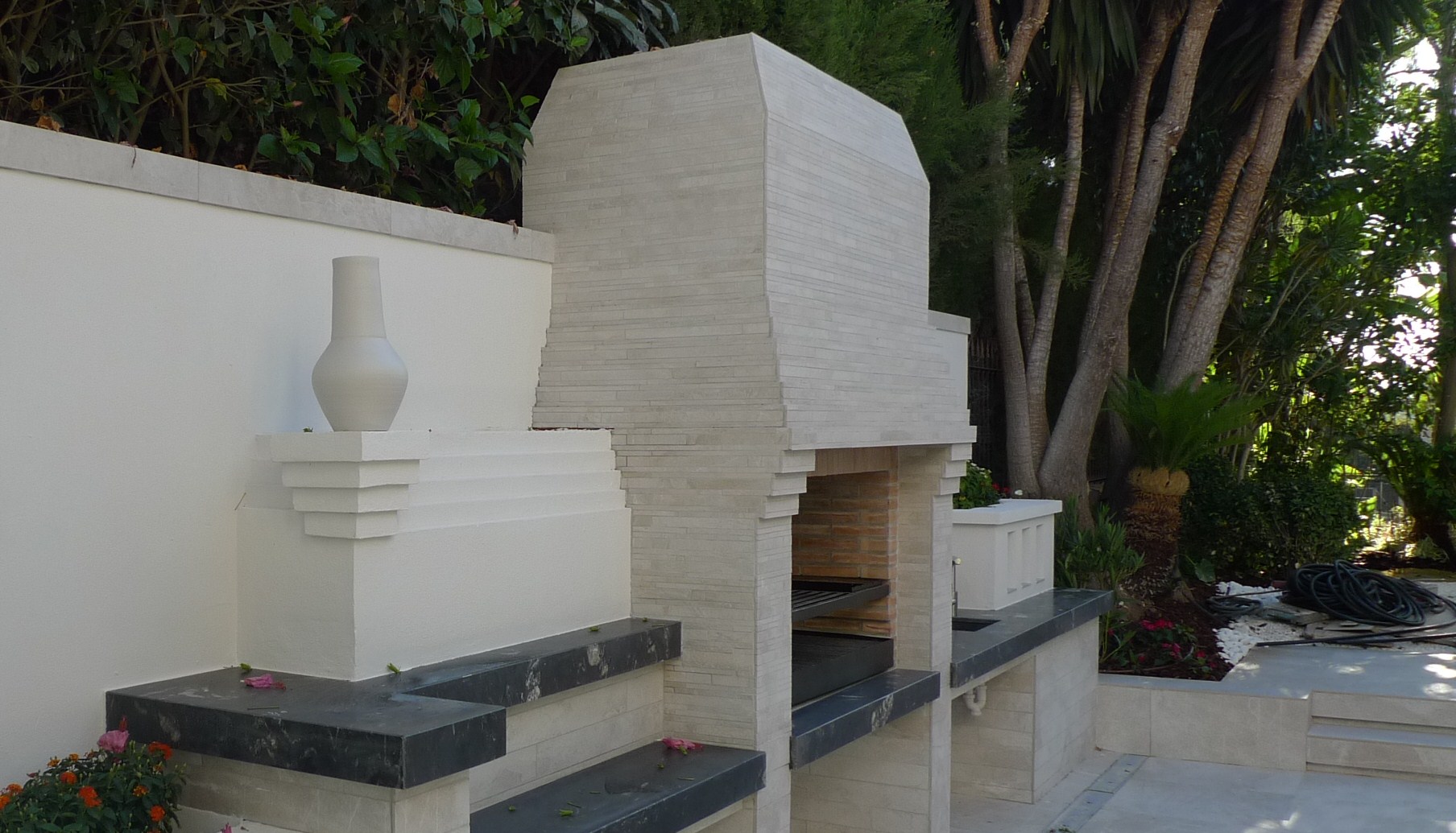Villa Sierra Blanca – Calle Bach - interiorismo de Alfonso Castellón (4)